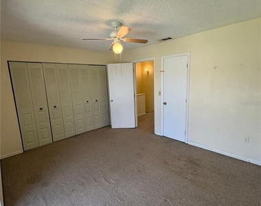 704 Lucaya Drive - Photo Thumbnail 23