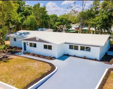 2360 Anastasia Drive - Photo Thumbnail 4