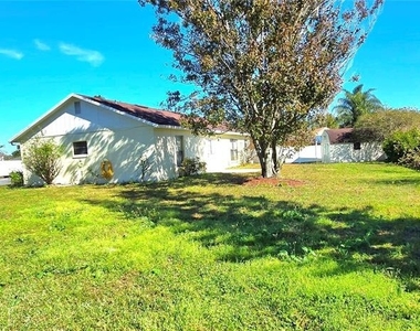 9 Colrain Way - Photo Thumbnail 21