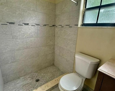 11755 Cuxham Drive - Photo Thumbnail 9