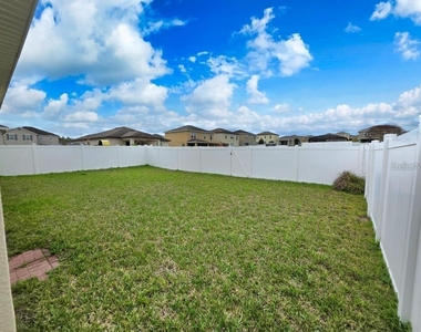 368 Aberdeen Drive - Photo Thumbnail 8