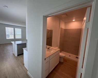 2290 Jennio Drive - Photo Thumbnail 17