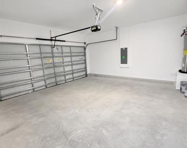 2290 Jennio Drive - Photo Thumbnail 5