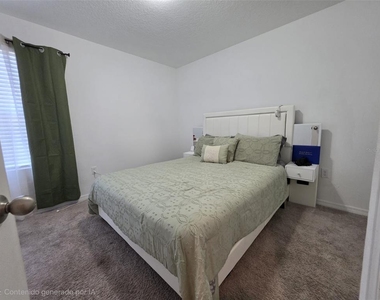 469 Madison Drive - Photo Thumbnail 15