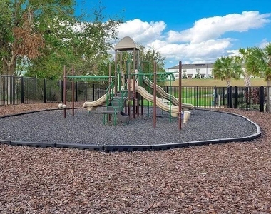 469 Madison Drive - Photo Thumbnail 19