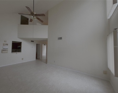 8532 Nw 35 Road - Photo Thumbnail 9