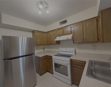 8532 Nw 35 Road - Photo Thumbnail 11