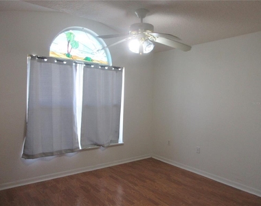 202 Marion Oaks Trail - Photo Thumbnail 11