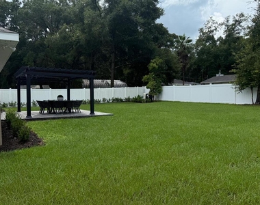 5990 Nw 60th Terrace - Photo Thumbnail 14