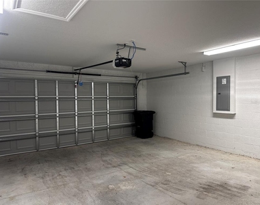 5990 Nw 60th Terrace - Photo Thumbnail 23