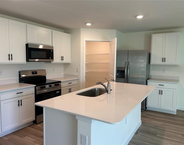 5784 Sw 130th Lane - Photo Thumbnail 8