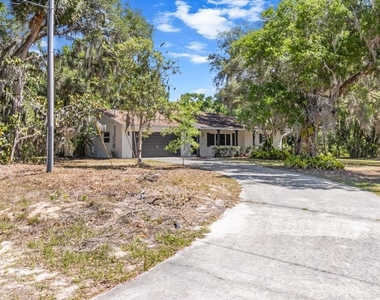 1255 S Estate Point - Photo Thumbnail 39