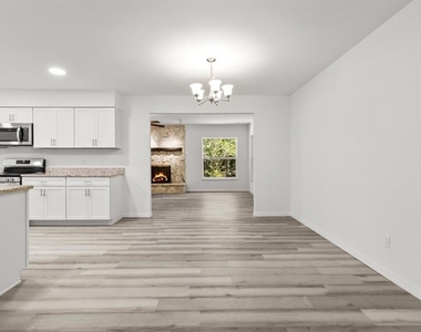 1255 S Estate Point - Photo Thumbnail 13