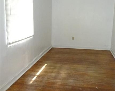 1209 Ne 14th Street - Photo Thumbnail 6