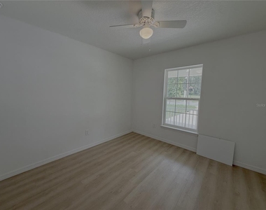 986 Nw 1st Street - Photo Thumbnail 10