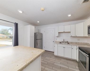 9782 Se 157th Lane - Photo Thumbnail 9