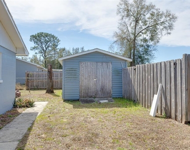 9782 Se 157th Lane - Photo Thumbnail 3