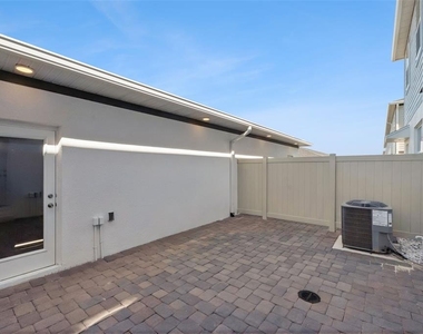 502 Lady Palm Street - Photo Thumbnail 19