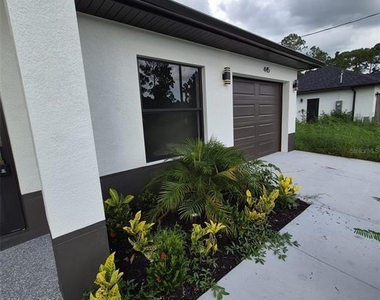445 Wickham Avenue S - Photo Thumbnail 2