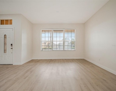 3906 Quartz Avenue - Photo Thumbnail 15