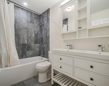 3906 Quartz Avenue - Photo Thumbnail 39