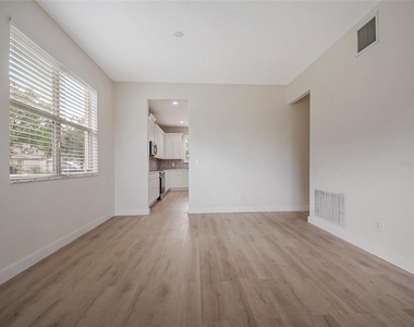 3906 Quartz Avenue - Photo Thumbnail 17