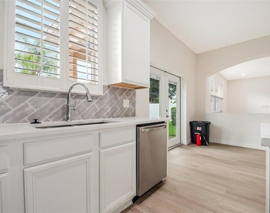 3906 Quartz Avenue - Photo Thumbnail 20