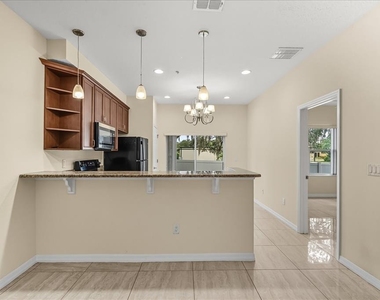 2018 Royal Vista Court - Photo Thumbnail 4