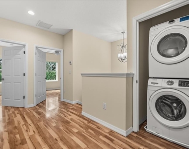 2018 Royal Vista Court - Photo Thumbnail 20