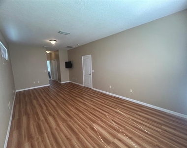 280 Magnolia Park Trail - Photo Thumbnail 9