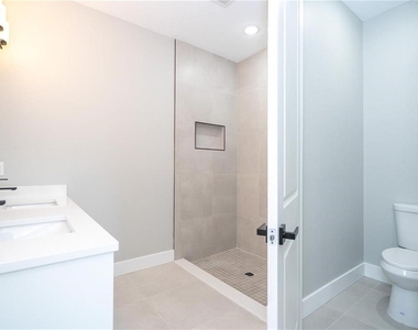 49 Santa Fe Street - Photo Thumbnail 26