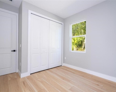 49 Santa Fe Street - Photo Thumbnail 35