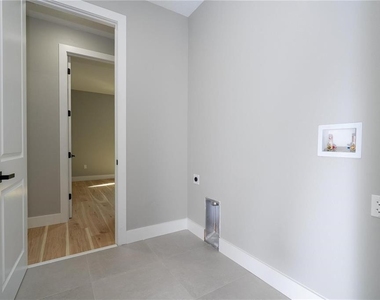 49 Santa Fe Street - Photo Thumbnail 18
