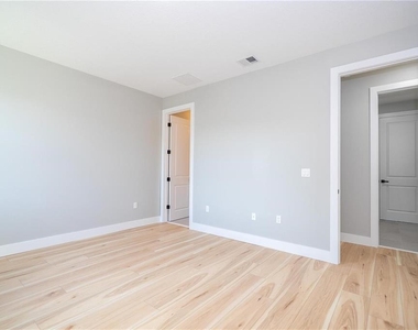 49 Santa Fe Street - Photo Thumbnail 24