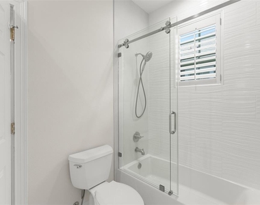 8351 Bowden Way - Photo Thumbnail 23