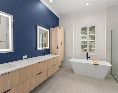 8351 Bowden Way - Photo Thumbnail 14