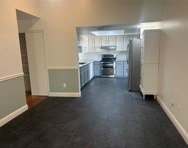 1243 Las Cruces Drive - Photo Thumbnail 3