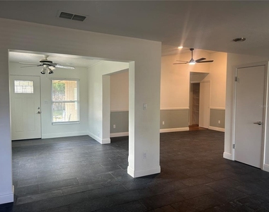 1243 Las Cruces Drive - Photo Thumbnail 2