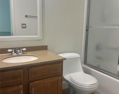1243 Las Cruces Drive - Photo Thumbnail 10