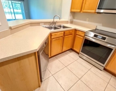 3444 Victoria Pines Drive - Photo Thumbnail 2