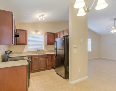 1003 W Kaley Avenue - Photo Thumbnail 2