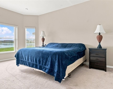 3616 Valleyview Drive - Photo Thumbnail 9