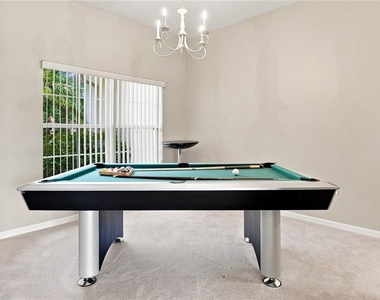 3616 Valleyview Drive - Photo Thumbnail 6