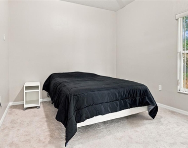3616 Valleyview Drive - Photo Thumbnail 13