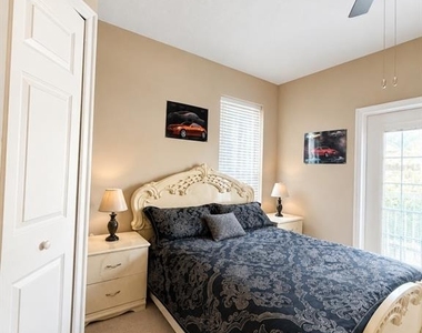351 Vanguard Point - Photo Thumbnail 11