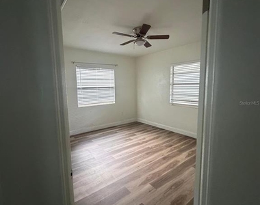 205 E New Hampshire Street - Photo Thumbnail 7