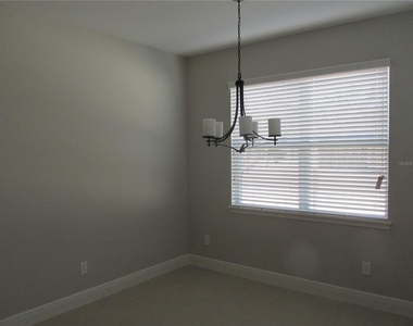 7252 Backwoods Trail - Photo Thumbnail 17