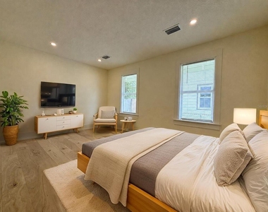 140 Kingston Avenue - Photo Thumbnail 11