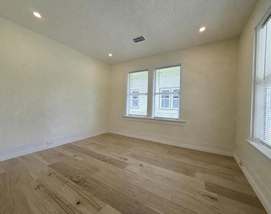 140 Kingston Avenue - Photo Thumbnail 9