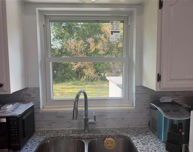 6 N Washington Street - Photo Thumbnail 10
